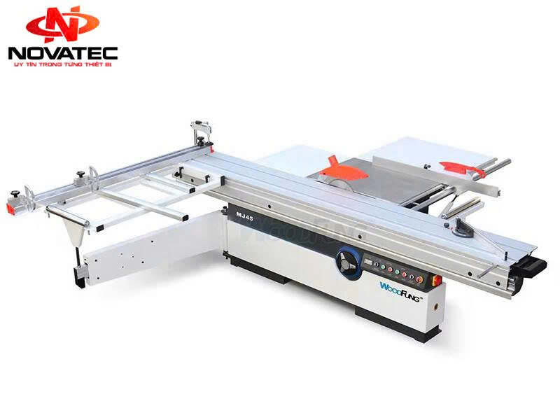 Máy Cưa Bàn Trượt BHM45D - 3m2 nâng hạ điện